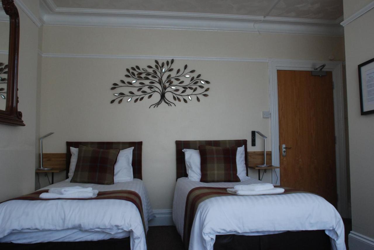 Trevali Guest House Bognor Regis Eksteriør billede