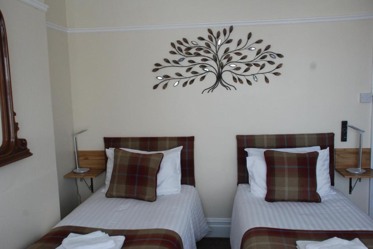 Trevali Guest House Bognor Regis Eksteriør billede