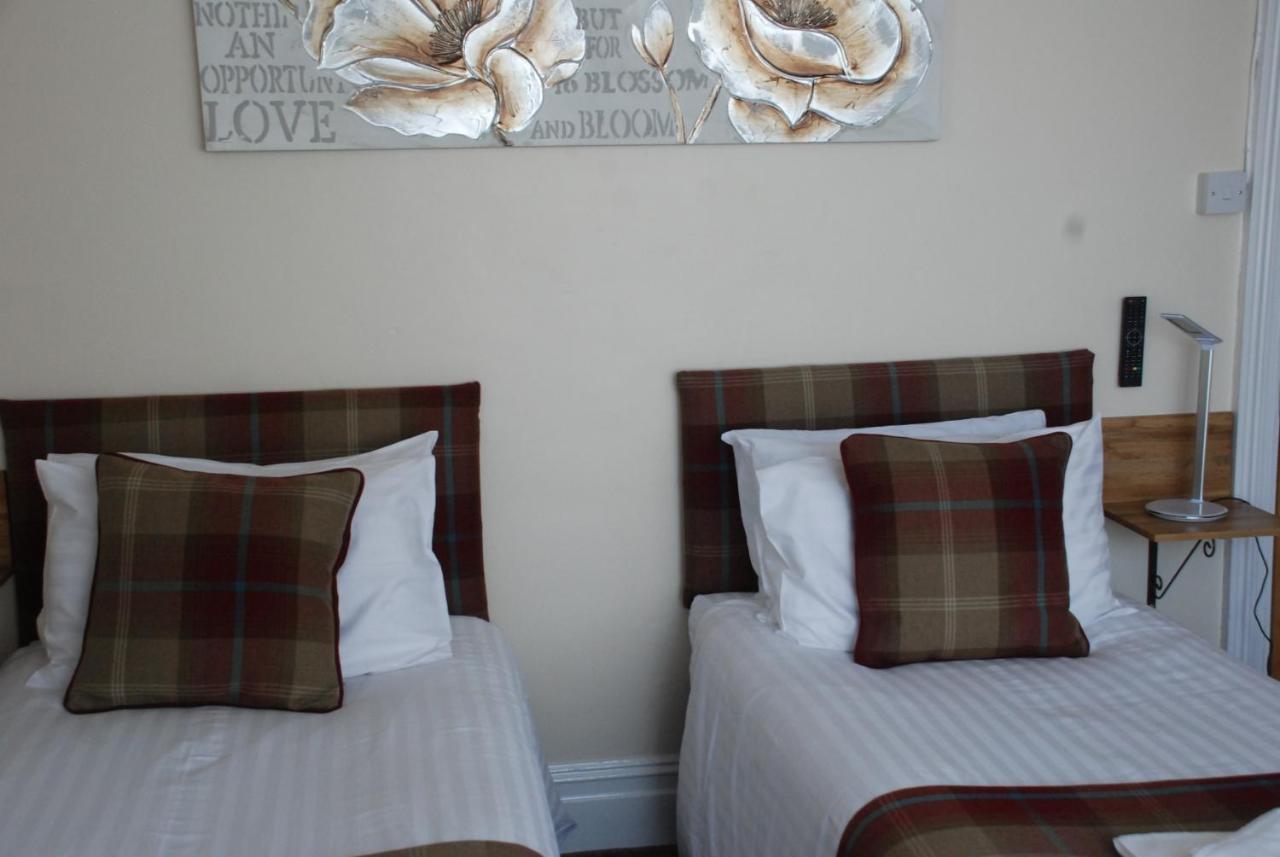 Trevali Guest House Bognor Regis Eksteriør billede