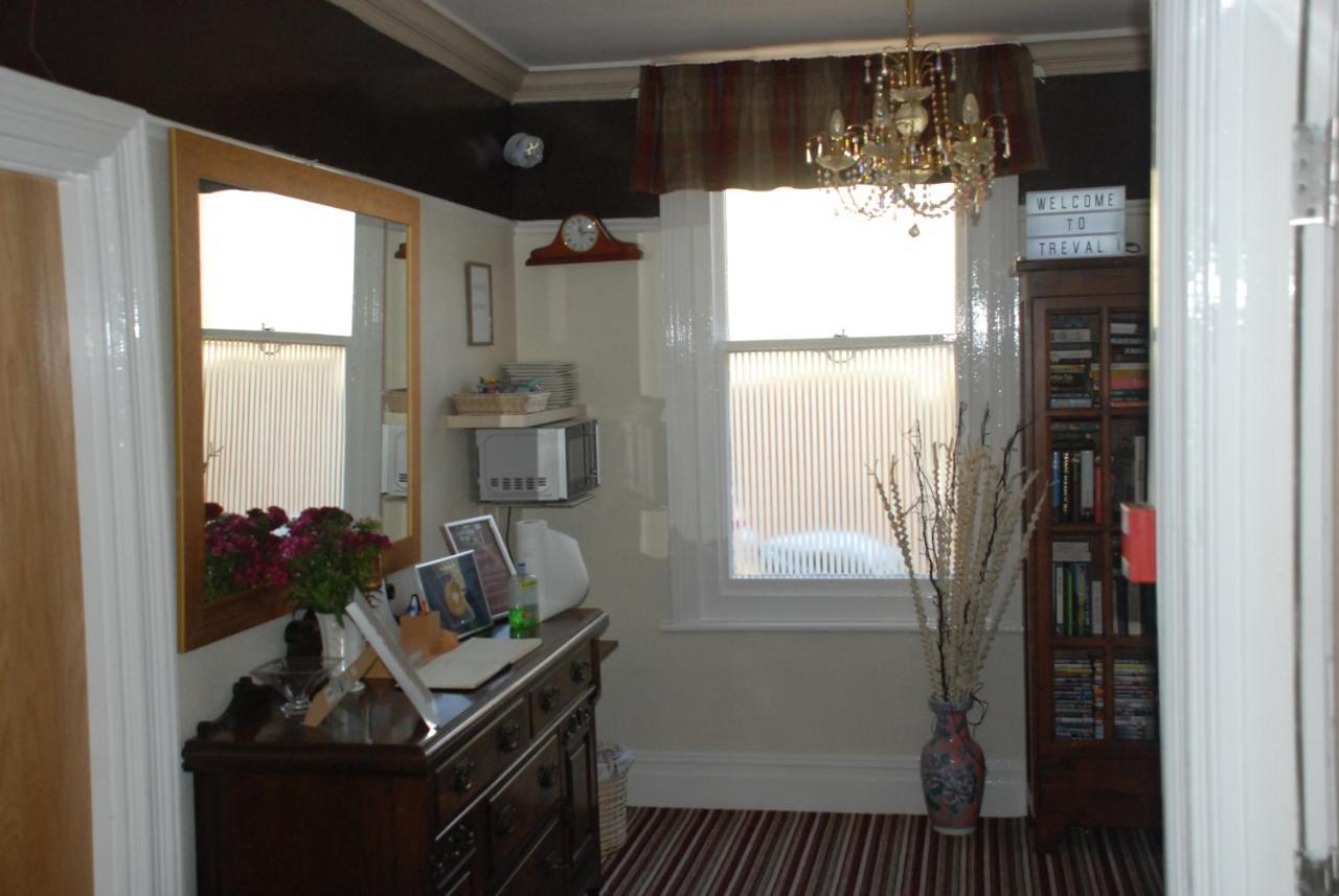 Trevali Guest House Bognor Regis Eksteriør billede