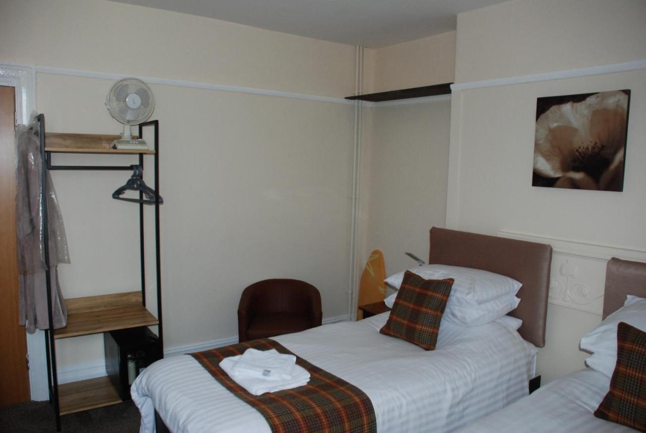 Trevali Guest House Bognor Regis Eksteriør billede